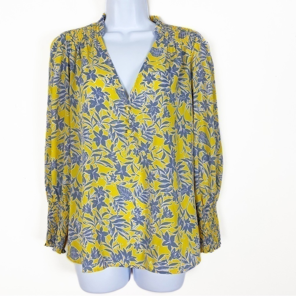 NEW NWT ECLAIR Floral Leaf Print Lightweight Blouse Top Medium Casual Career